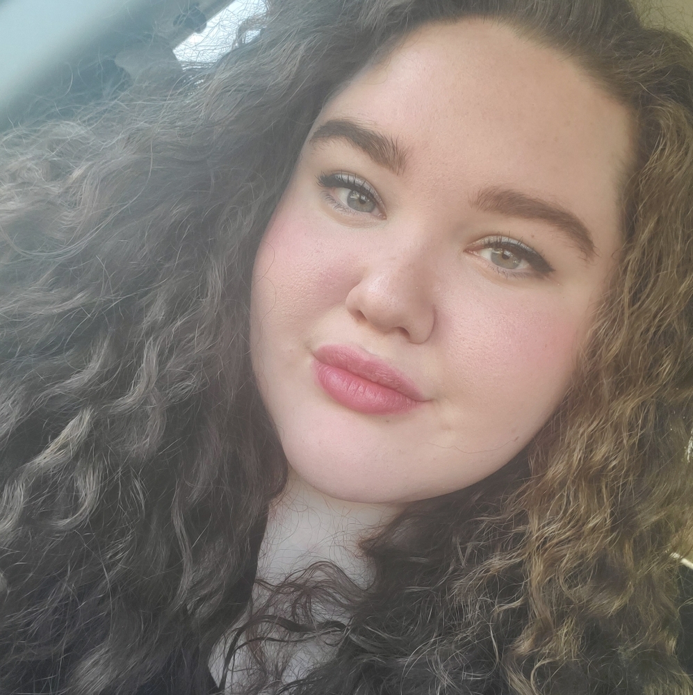 Meet your Posher, Taylin